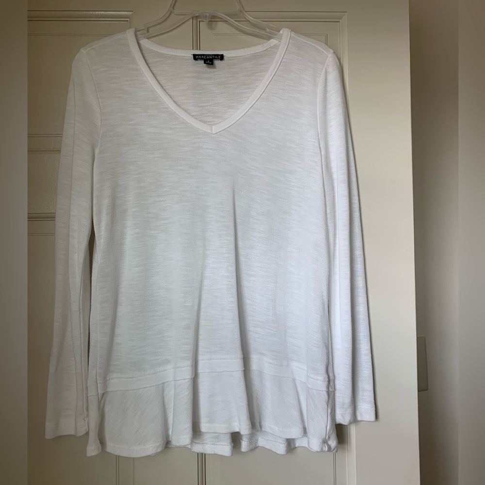 Long sleeved flutter top.